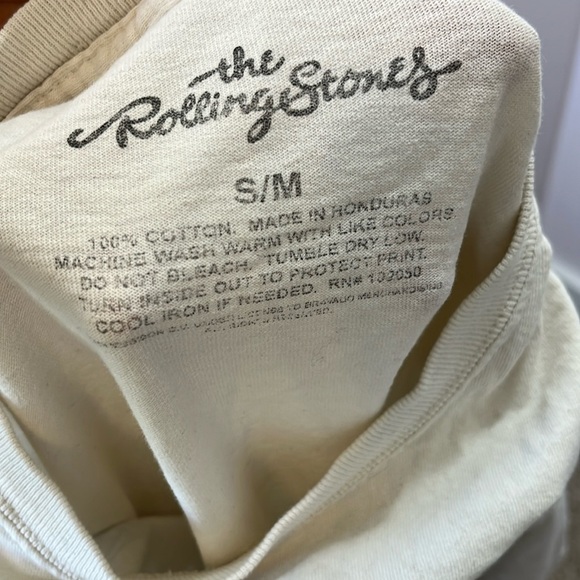 The Rolling Stones Distressed Graphic Logo T Shirt - Size Small/Medium - HOLES - Picture 6 of 7